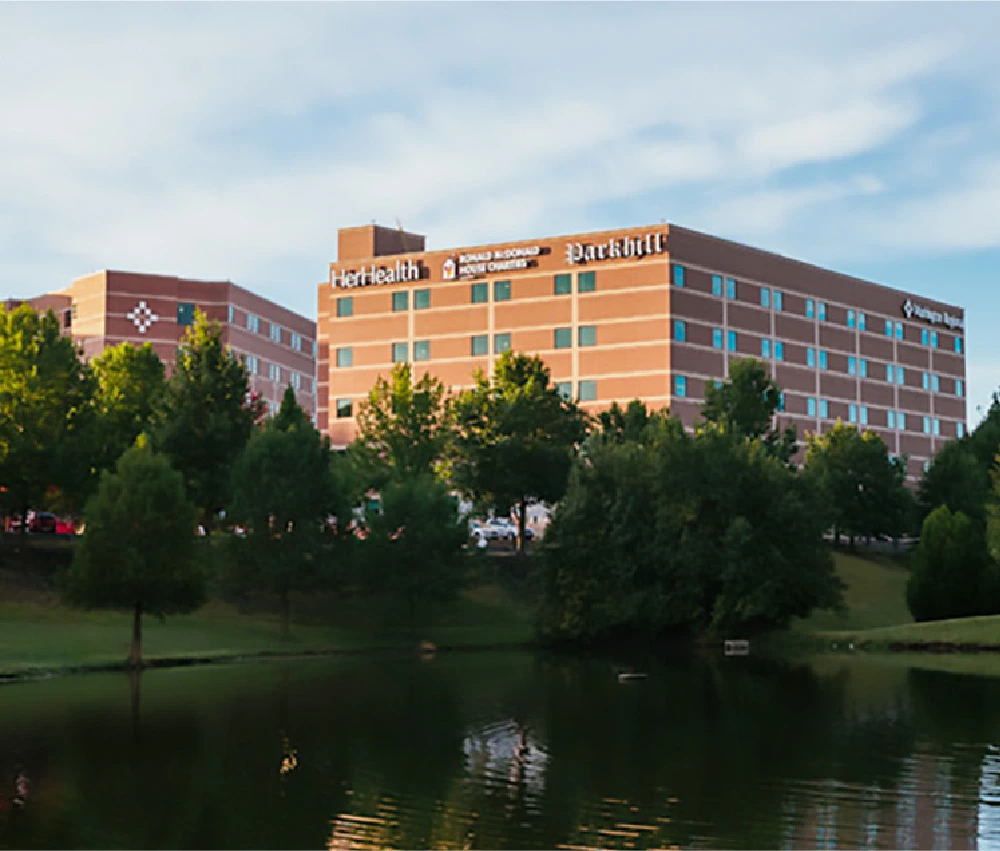 Washington regional hospital exterior view with water feature