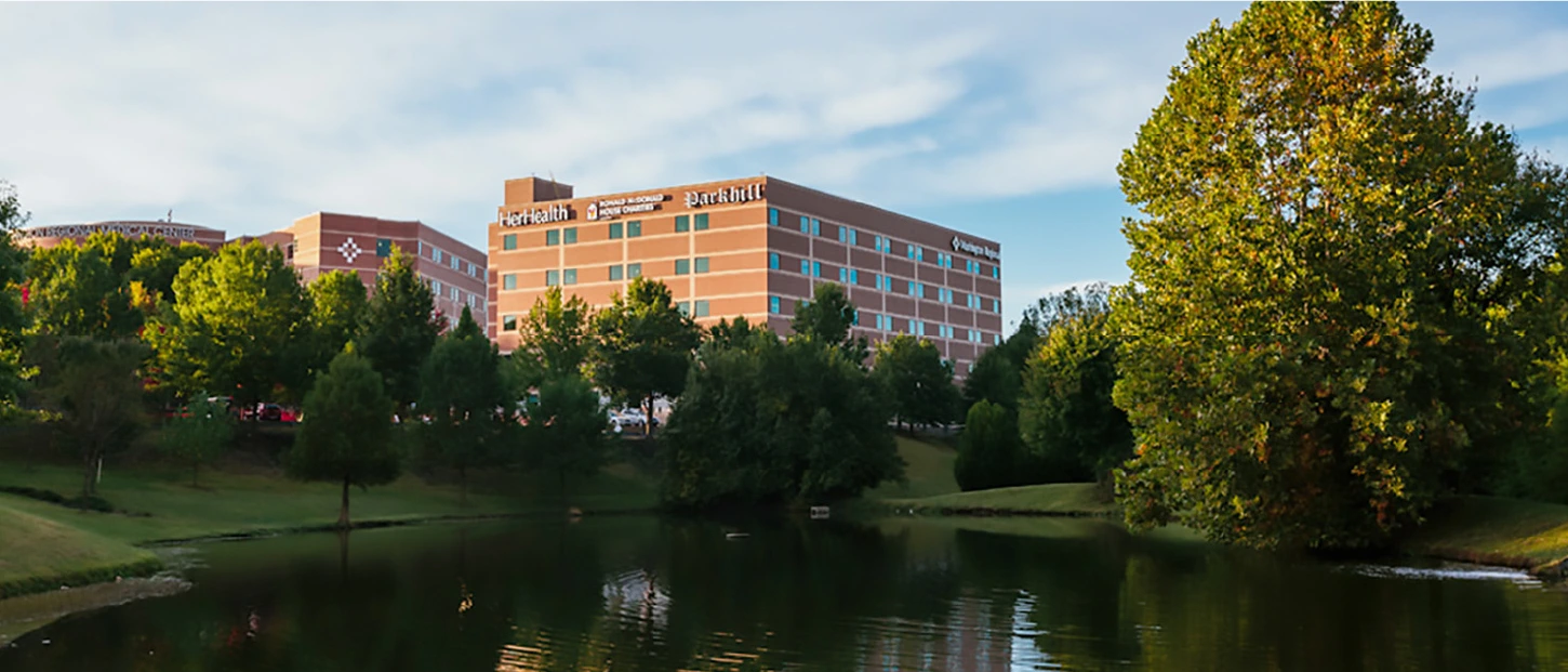 Washington regional hospital exterior view with water feature